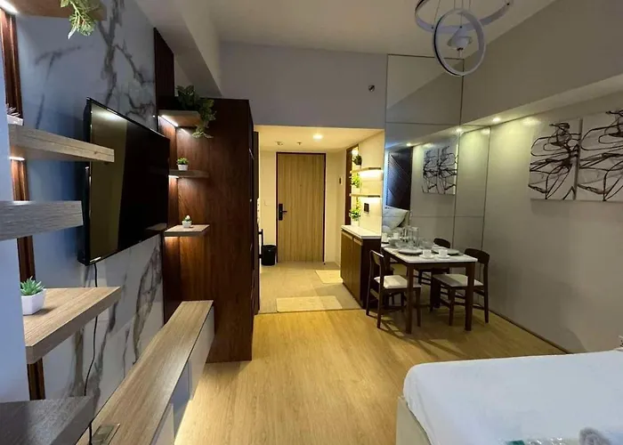 Apartment Honeys Cosy Modern Unit Near Lahug It Park With Pool,sauna And Gym *
