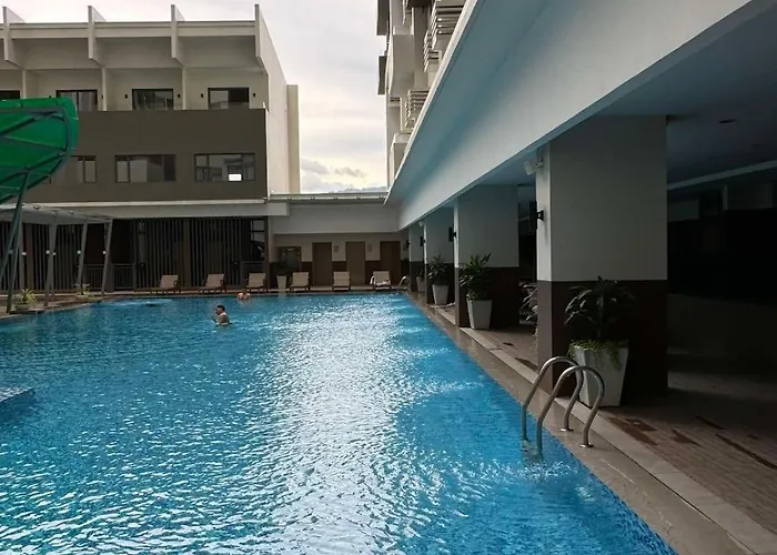 Honeys Cosy Modern Unit Near Lahug It Park With Pool,sauna And Gym Apartment Cebu