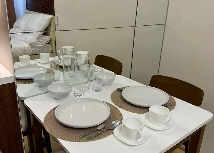 Honeys Cosy Modern Unit Near Lahug It Park With Pool,sauna And Gym *