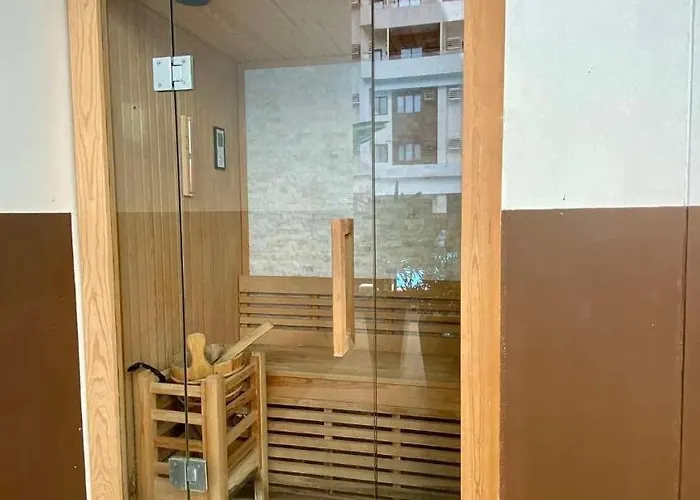 Honeys Cosy Modern Unit Near Lahug It Park With Pool,sauna And Gym Apartment *