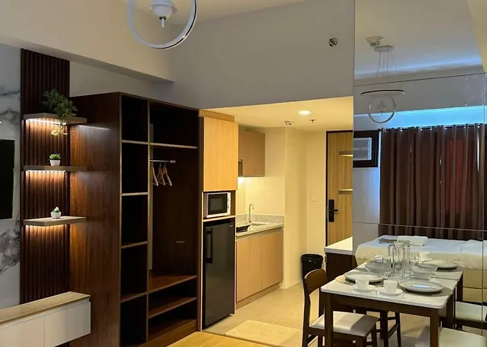 Honeys Cosy Modern Unit Near Lahug It Park With Pool,sauna And Gym * Cebu