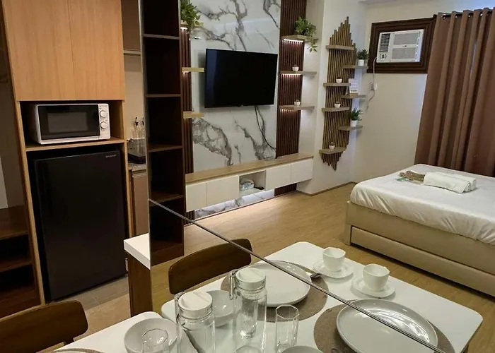 Honeys Cosy Modern Unit Near Lahug It Park With Pool,sauna And Gym Apartment Cebu